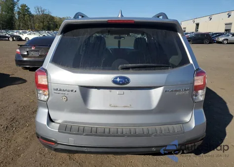 2017 Subaru Forester 2.5I Touring z USA, uszkodzony, nr VIN JF2SJAWC0HH525149